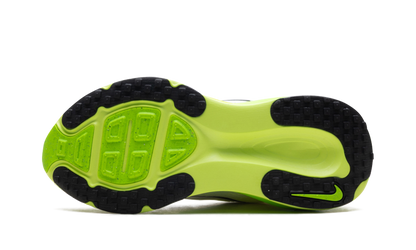 Vomero 18 WMNS"ELECTRIC GREEN" HM6804 102