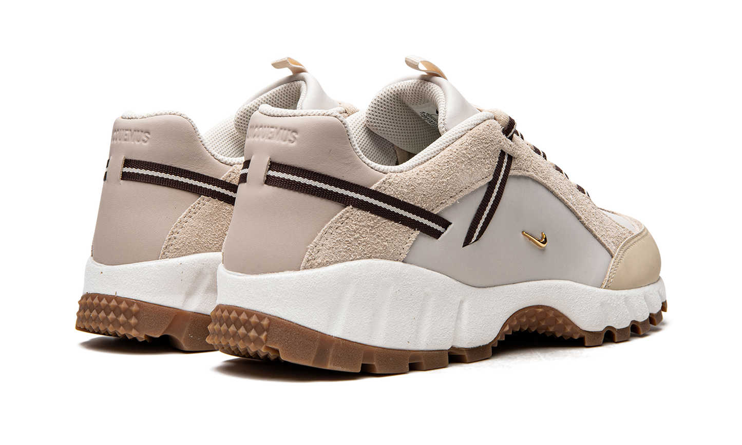 AIR HUMARA LX WMNS"Jacquemus - Beige" DR0420 001