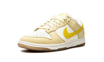 DUNK LO MNS WMNS"Lemon Drop" DJ6902 700