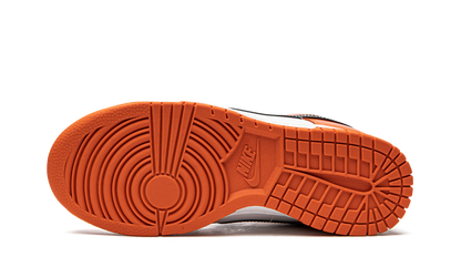 DUNK LO MNS WMNS"Orange/ Black Patent Leather" DJ9955 800