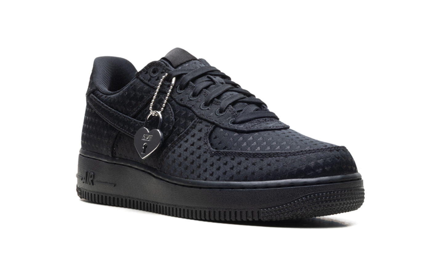 Air Force 1 Low WMNS"Valentine's Day - Triple Black" IQ9965 001