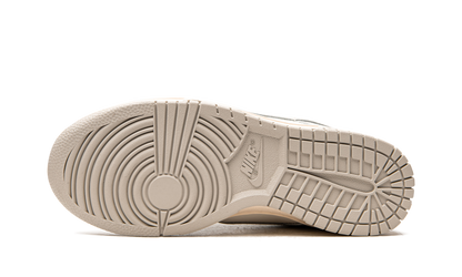 DUNK LO MNS WMNS"Light Bone" DD1503 107