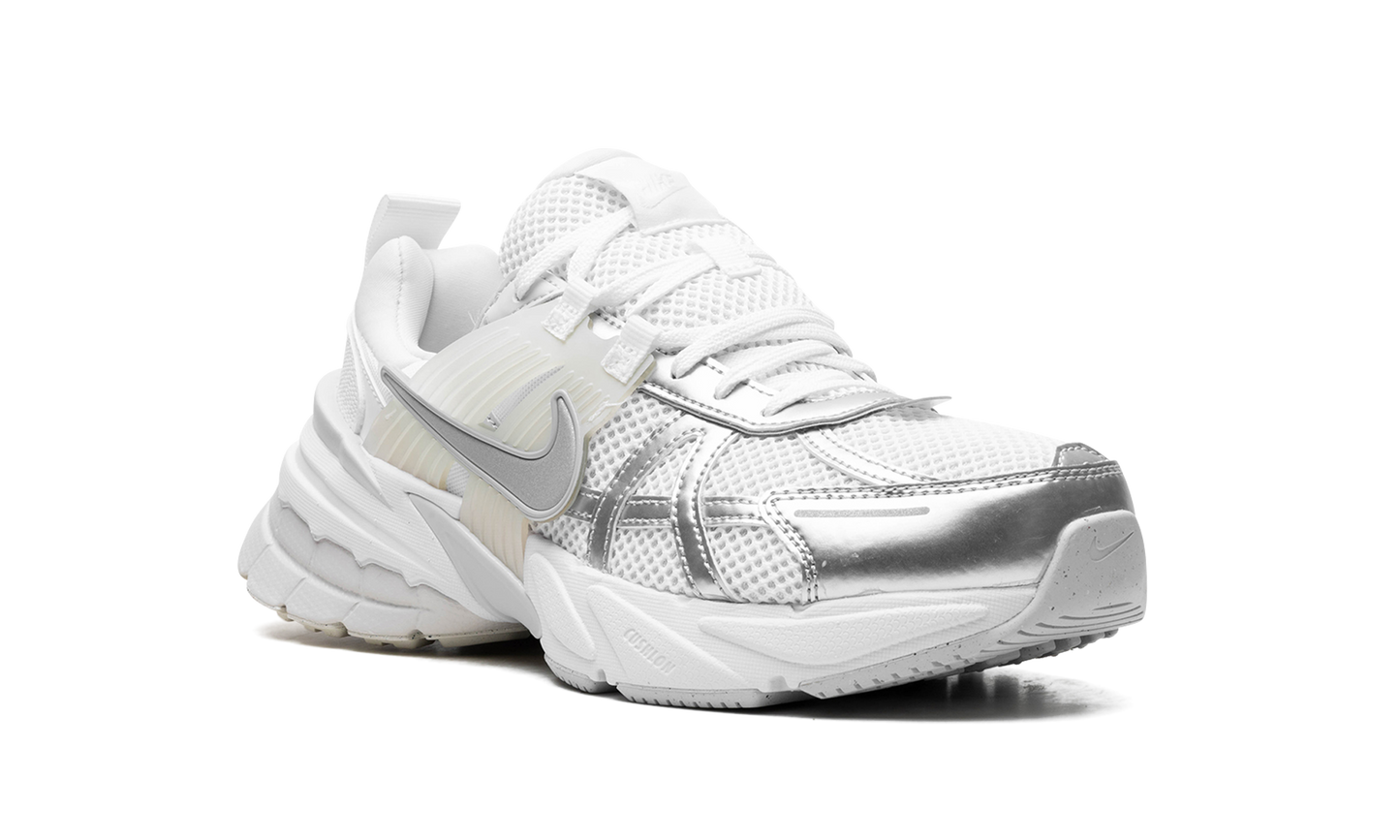 Wmns V2K Run"V2K" FD0736 104