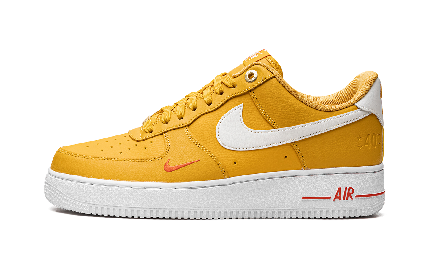 AIR FORCE 1 LO MNS WMNS"40th Anniversary" DQ7582 700