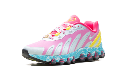 Air Max DN8 WMNS"Doernbecher" IO7689 921