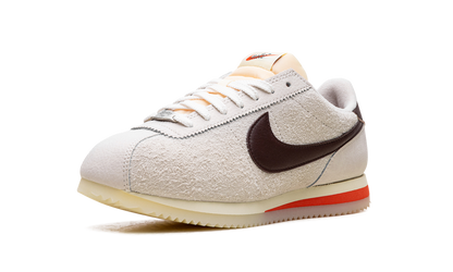 Cortez WMNS"Light Orewood Brown" FD2013 100