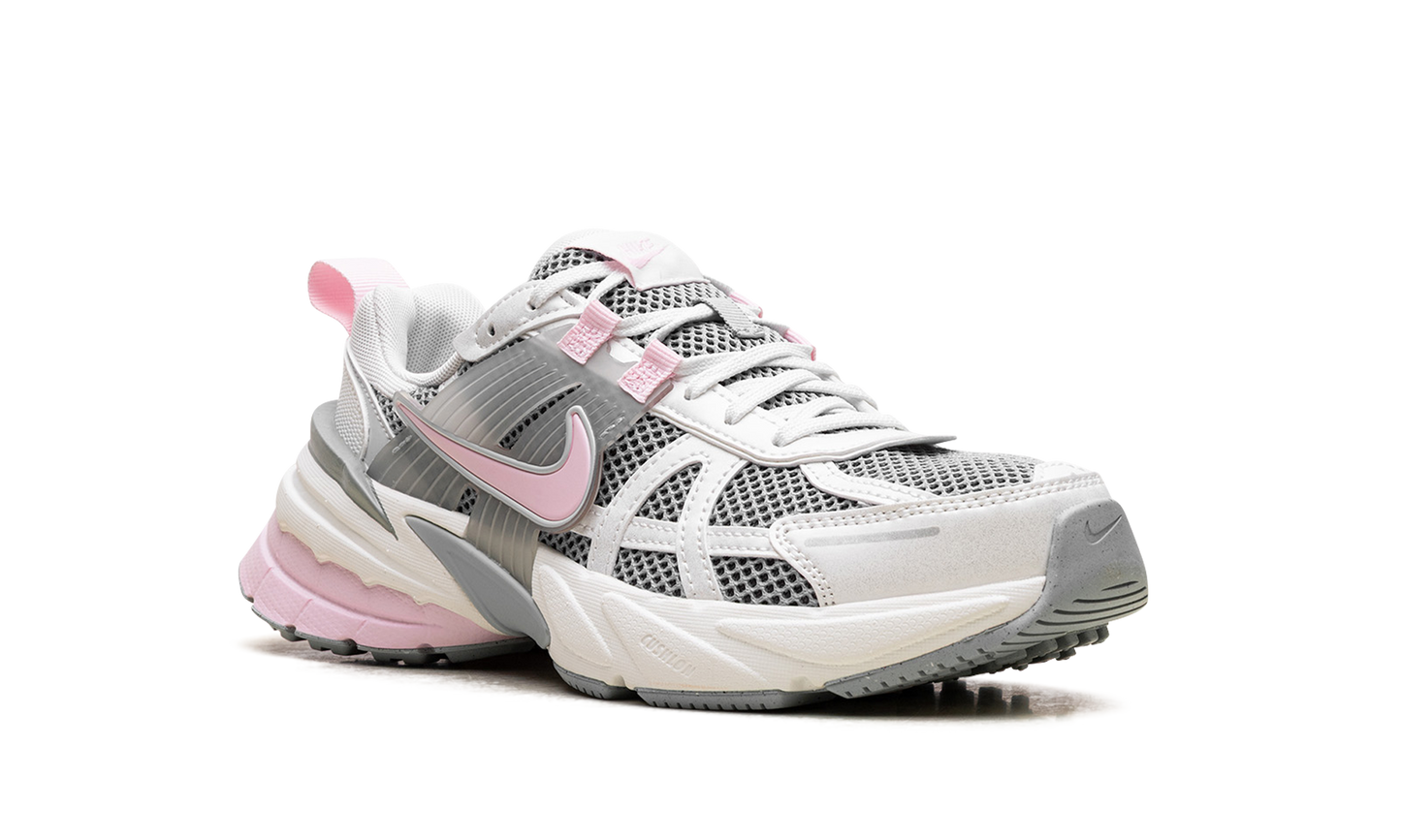 V2K Run WMNS"Pink Foam" HQ4046 001