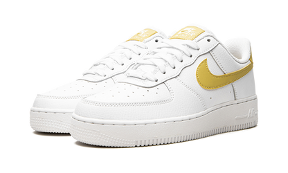 AIR FORCE 1 LO MNS WMNS"White/ Saturn Gold" 315115 170