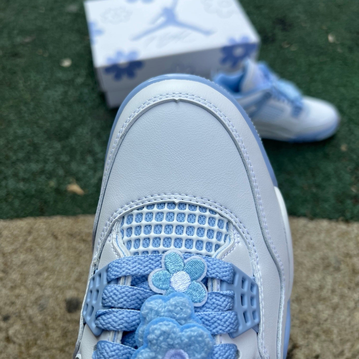 4 Retro Forget Me Not