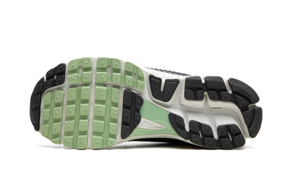VOMERO 5 WMNS"Cobblestone" FB8825 001
