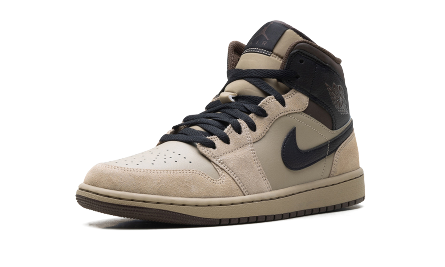 1 Mid "Khaki Baroque Brown" HV6422 200