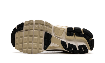 Air Zoom Vomero 5 WMNS"Team Gold" FJ2028 700