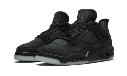 4 Retro "Kaws - Black" 930155 001