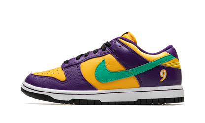 DUNK LOW WMNS"Lisa Leslie" DO9581 500