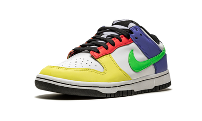 DUNK LOW WMNS"Green Strike" DD1503 106