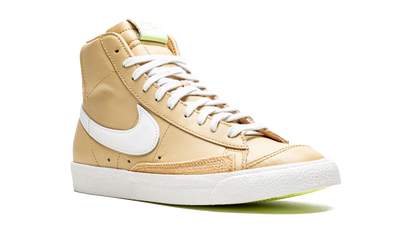 BLAZER MID'77 WMNS"Sesame" DD9679 200