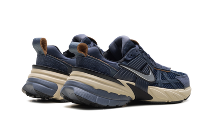 V2K Run WMNS"Thunder Blue Chrome" FN6703 400