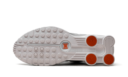 SHOX R4 MNS WMNS"Metallic silver" AR3565 101