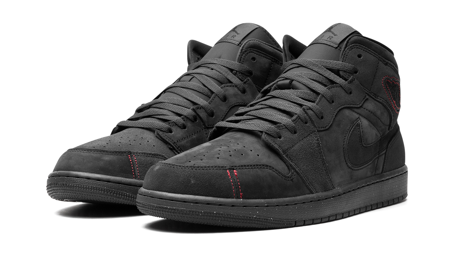 1 Mid SE Craft "Dark Smoke Red" FD8634 001