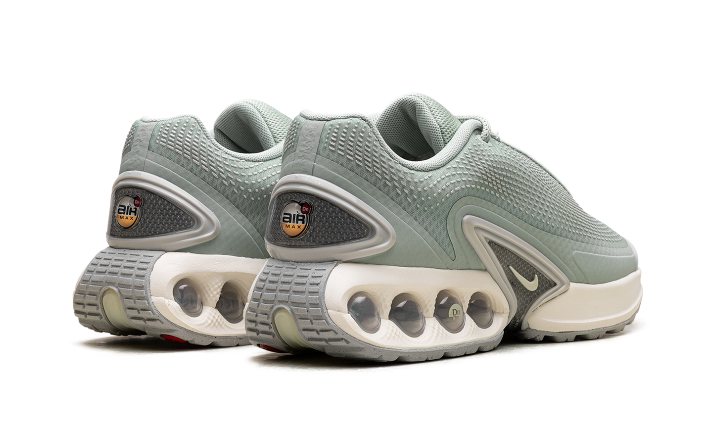 AIR MAX DN SE WMNS"Seafoam/Sail-Metallic Silver" HJ9636 001