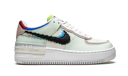 AF1 SHADO SE WMNS"Pixel Swoosh" CV8480 300