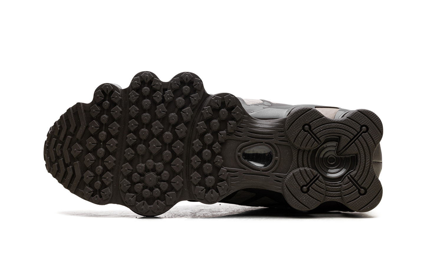 Shox TL WMNS"Khaki" AR3566 201