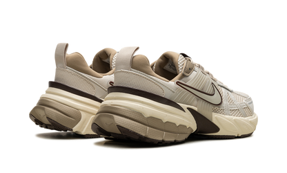 V2K RUN WMNS"Light Orewood Brown" FD0736 103