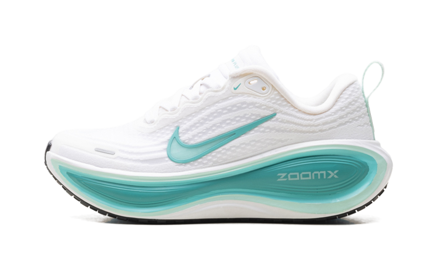 Vomero Plus WMNS"White/ Bleached Turquoise" HV8154 100