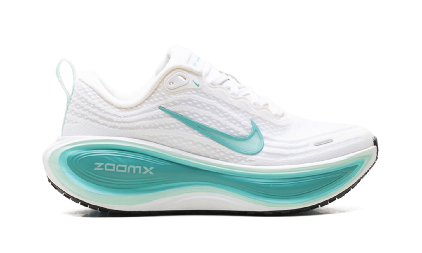 Vomero Plus WMNS"White/ Bleached Turquoise" HV8154 100