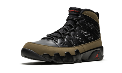 9 Retro "Olive" 302370 020