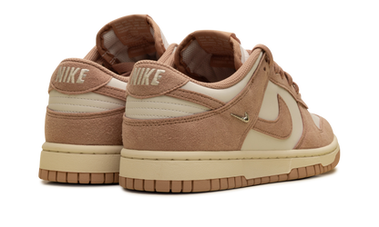 Dunk Low WMNS"Mini Swoosh - Rose Whisper" IB4417 102