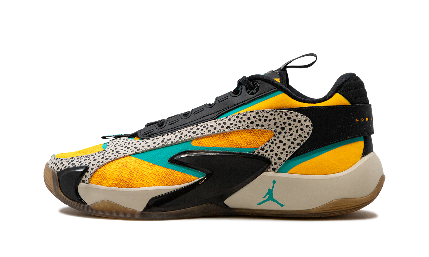 Luka 2 Safari "The Pitch" FQ9046 800