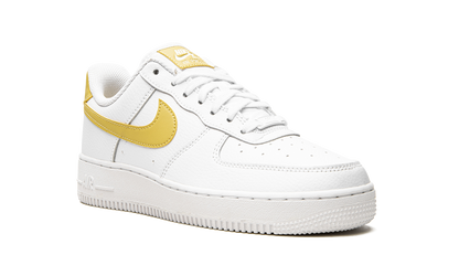 AIR FORCE 1 LO MNS WMNS"White/ Saturn Gold" 315115 170