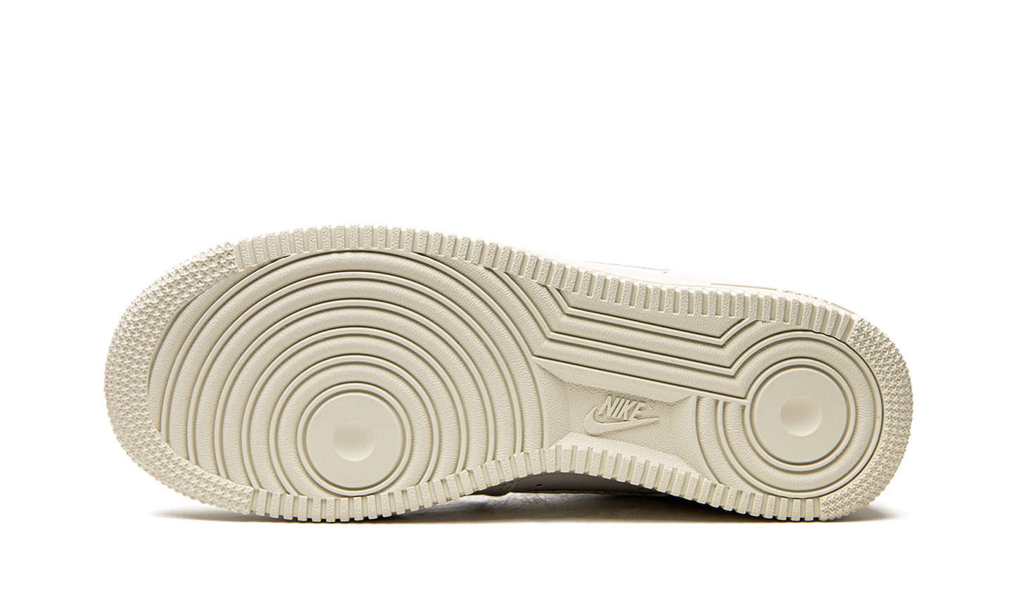 AIR FORCE 1 LO PRM MNS WMNS"Jewels White" DN5463 100