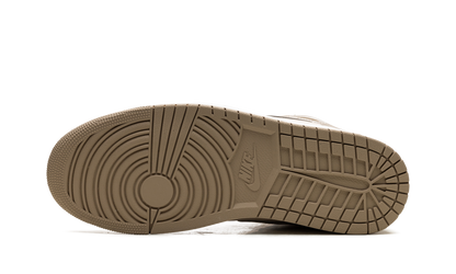 1 Mid "LEGEND LIGHT BROWN" HF4830 203