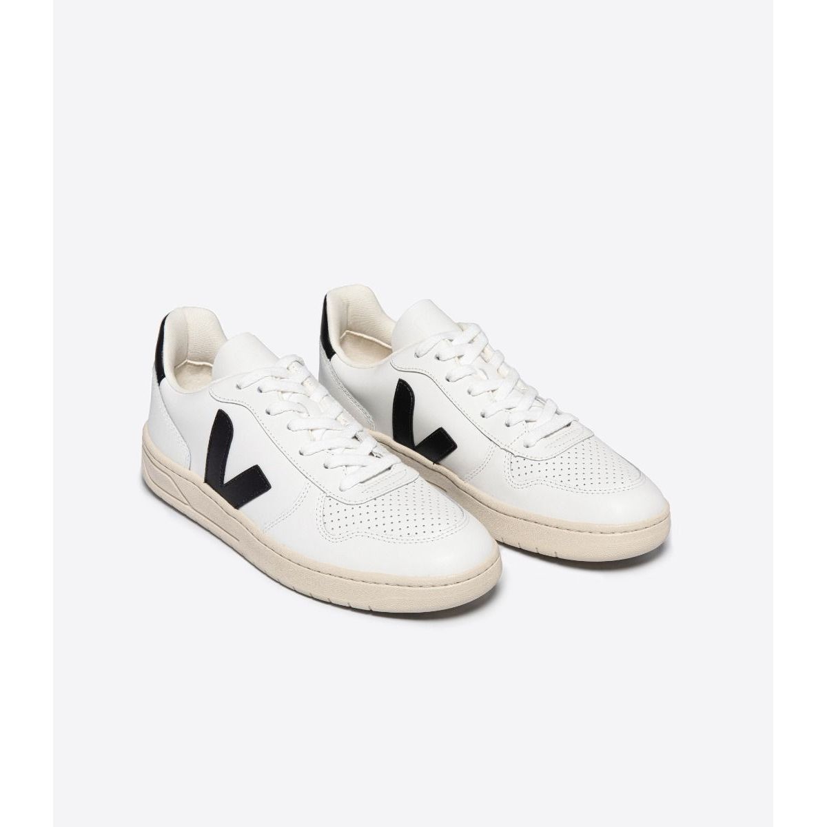 Men's V-10 Leather Sneaker in White Black