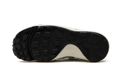 Air Footscape Woven WMNS"Rainbow" FB1959 101