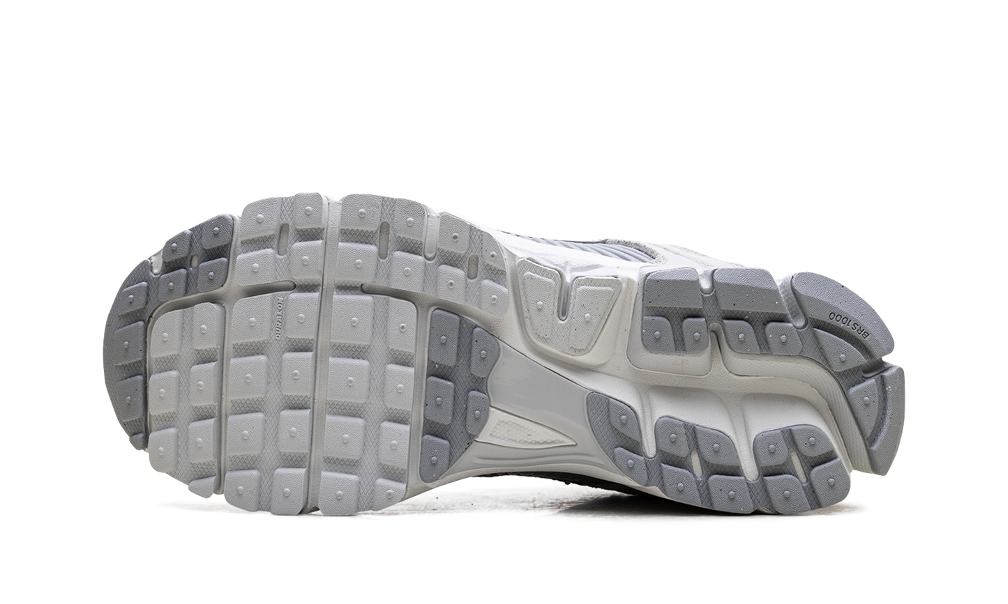Zoom Vomero 5 WMNS"Pure Platinum" HQ0458 001