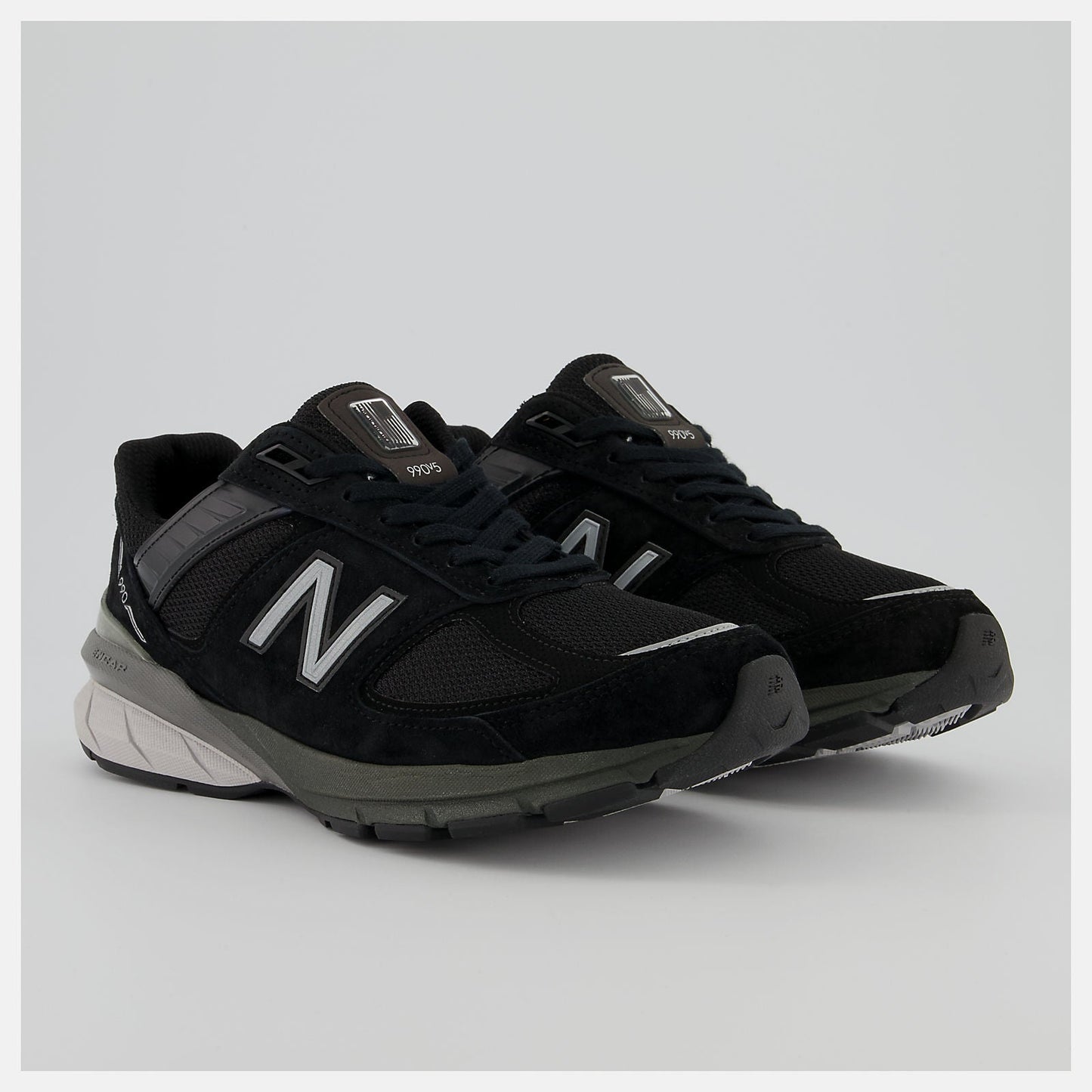 Women's 990v5