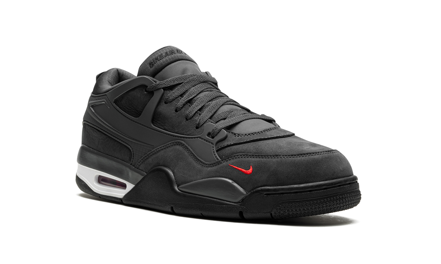 4 RM "Nigel Sylvester - Driveway Grey" HF4334 004