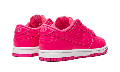 DUNK LO MNS WMNS"Hot Pink" DZ5196 600