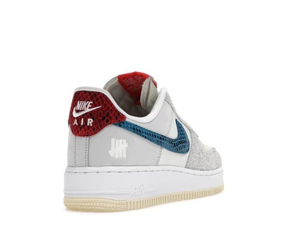Air Force 1 Low SP Undefeated 5 It Dunk vs. AF1