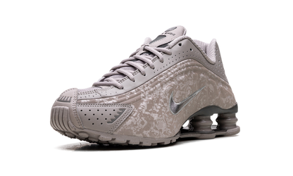 Shox R4 WMNS"Flat Pewter Floral" HV0934 001