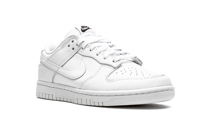DUNK LOW WMNS"Triple White" DD1503 109