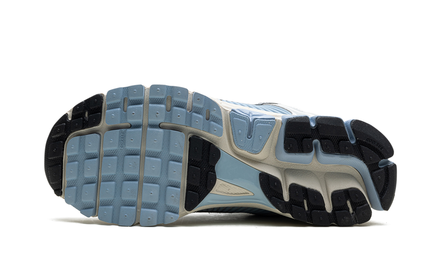 Air Zoom Vomero 5 WMNS"LIGHT ARMORY BLUE" FQ7079 001